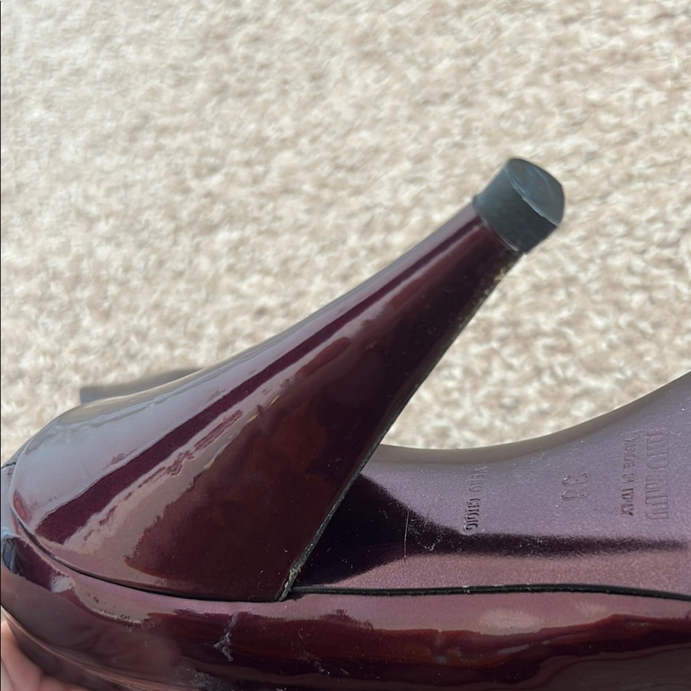 Miu Miu Purple Patent Leather Heels - Picture 8 of 15